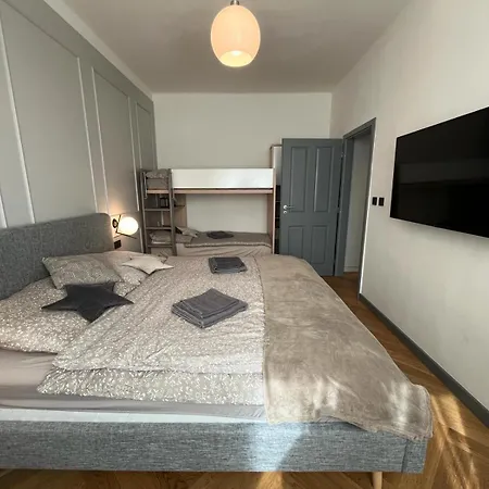 Slunecny Apartman Velke Losiny Exterior photo